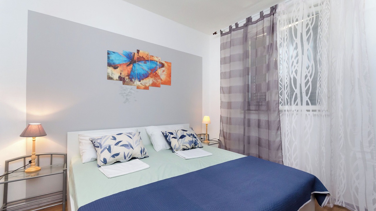 Photo of Bedroom in Supetarska Draga