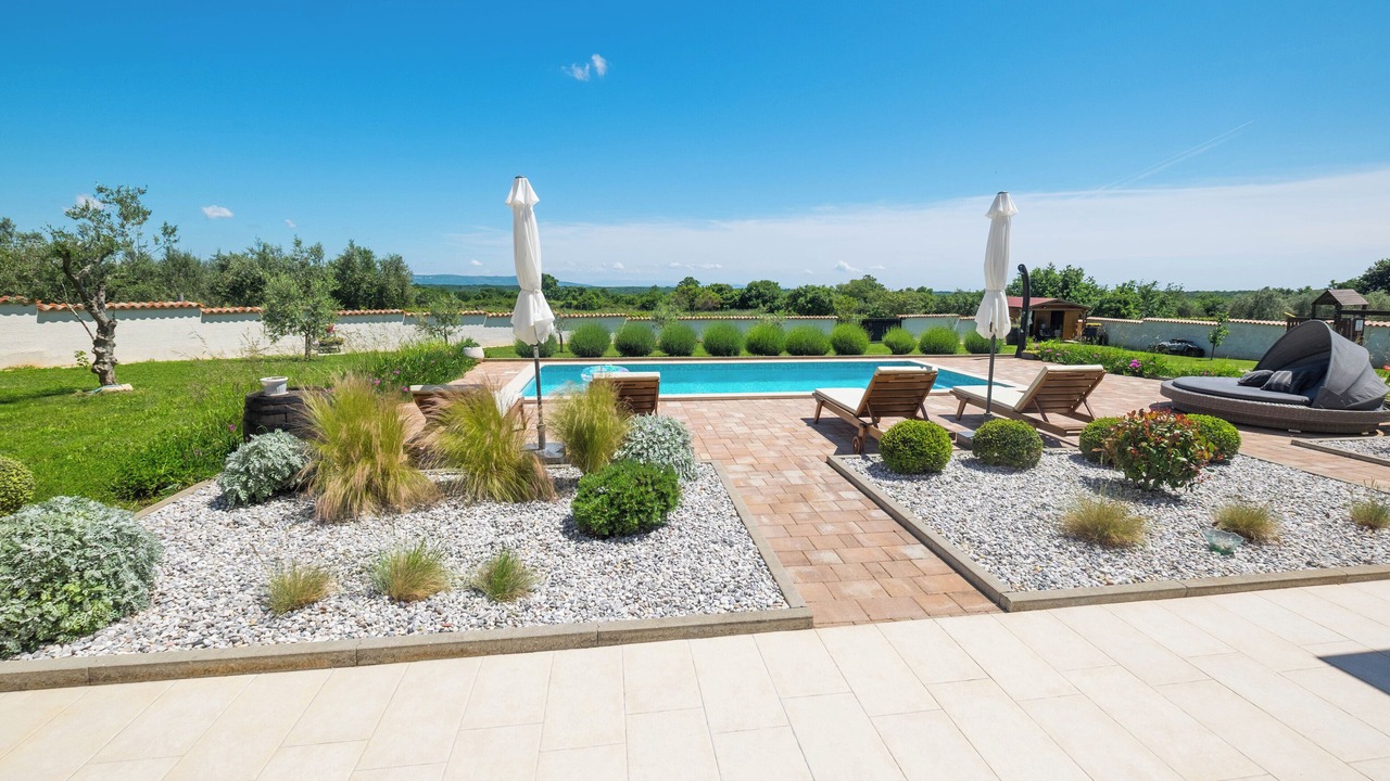 Photo of Outdoor in Filipana