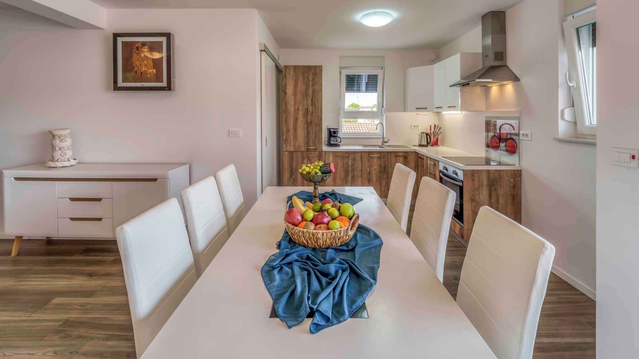 Photo of Kitchen in Porat