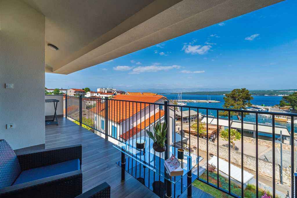 Photo of Outdoor in Porat