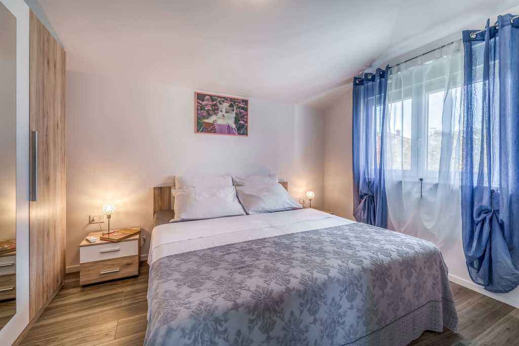 Photo of Bedroom in Porat