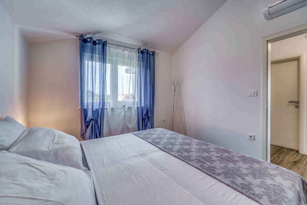 Photo of Bedroom in Porat