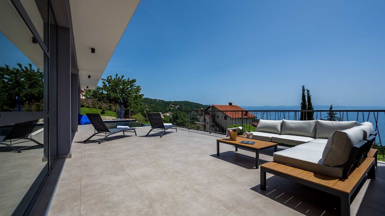 Photo of Patio Balcony in Poljane