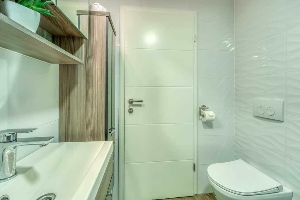 Photo of Bathroom in Porat