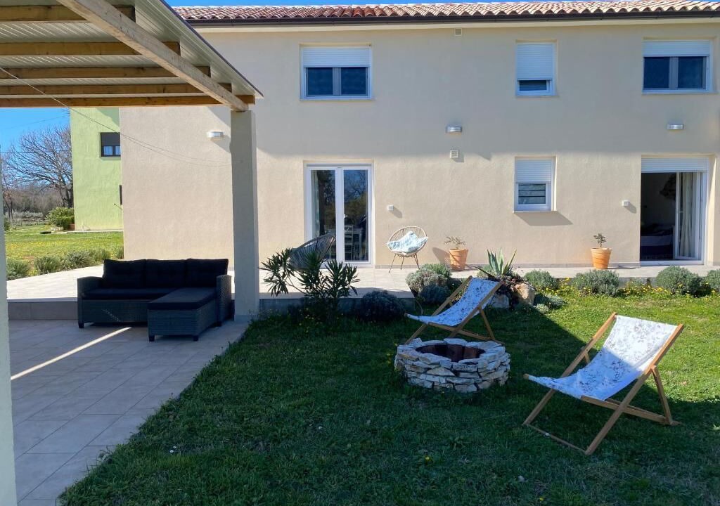 Photo of Patio Balcony in Belavici