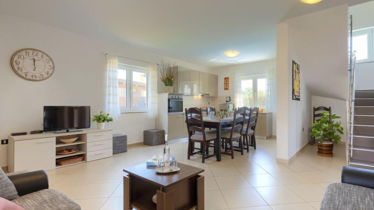 Photo of Livingroom in Loborika