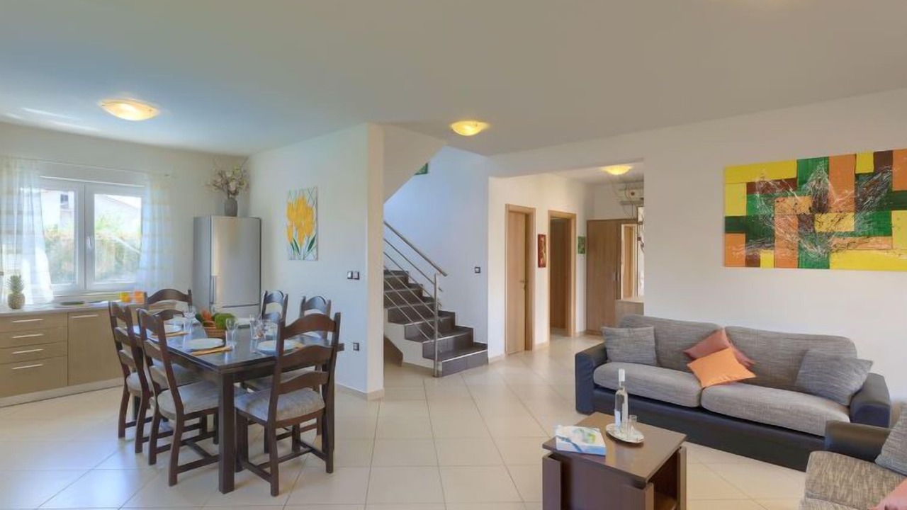 Photo of Livingroom in Loborika