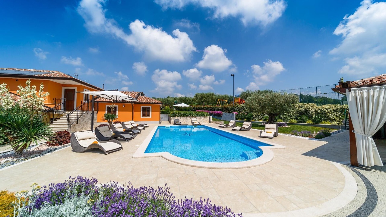 Photo of Outdoor in Materada