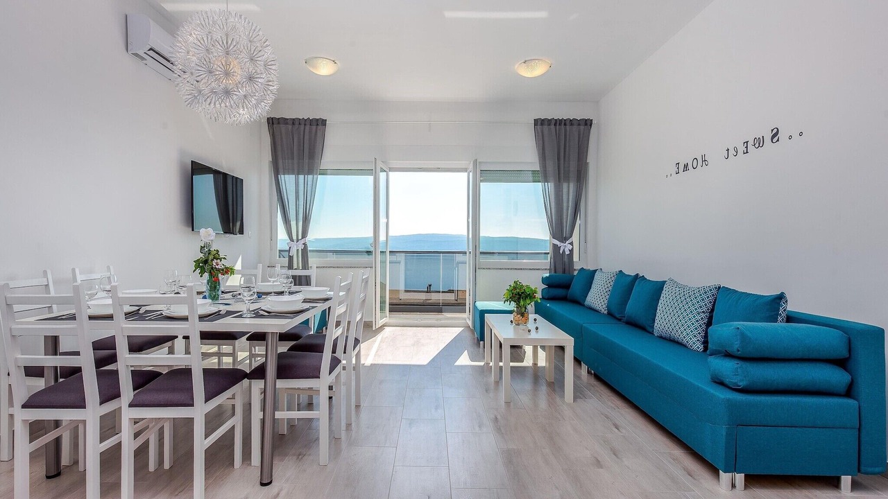 Photo of Livingroom in Dramalj
