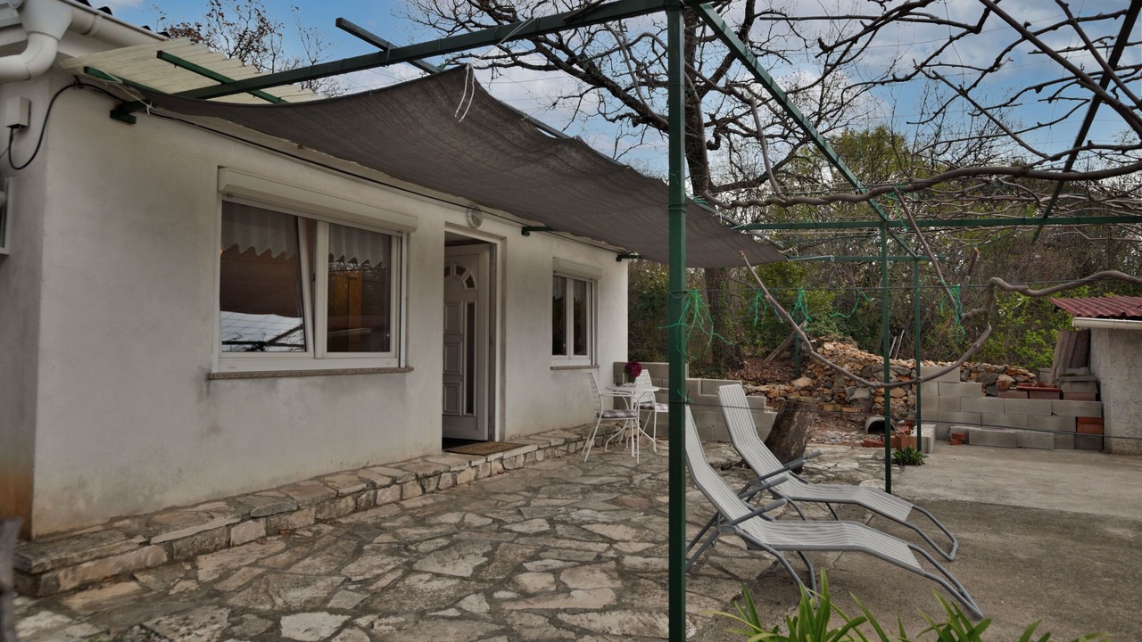 Photo of Patio Balcony in Rubesi