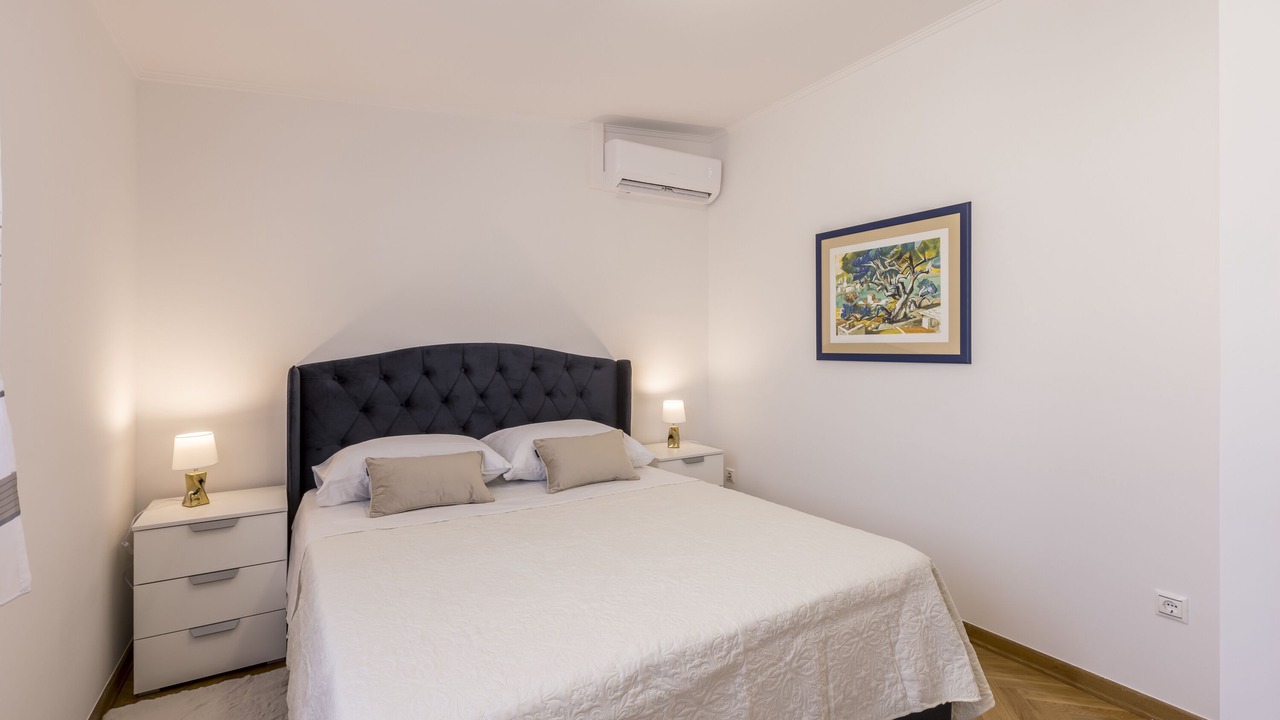 Photo of Bedroom in Srinjine