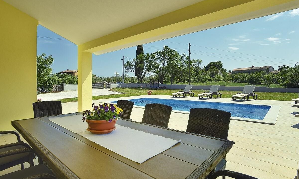 Photo of Outdoor in Filipana