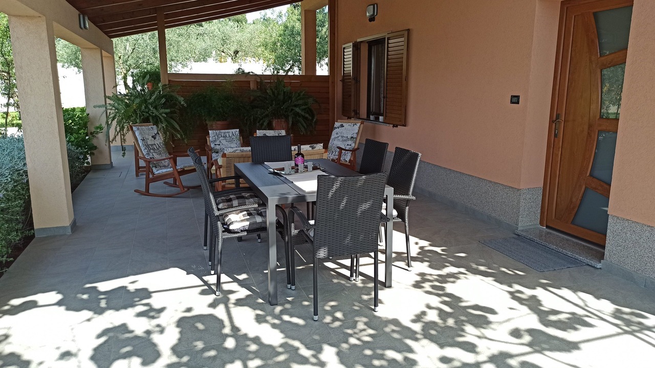 Photo of Outdoor in Loborika