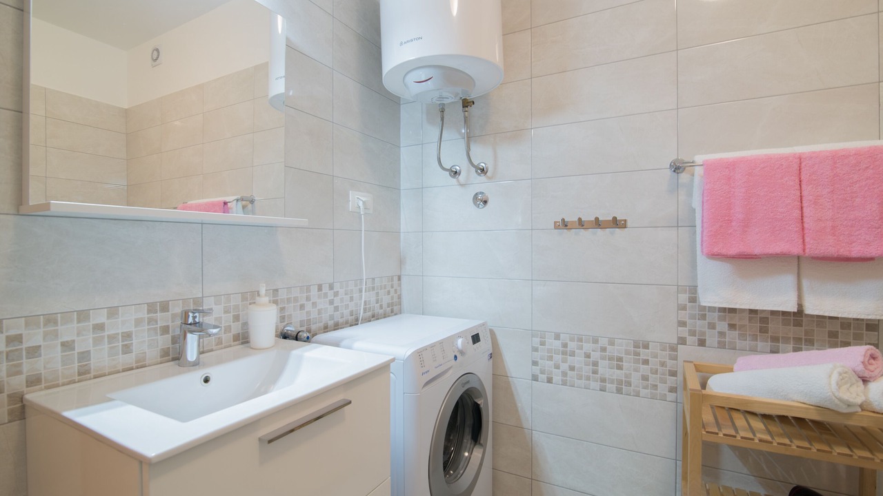 Photo of Bathroom in Loborika