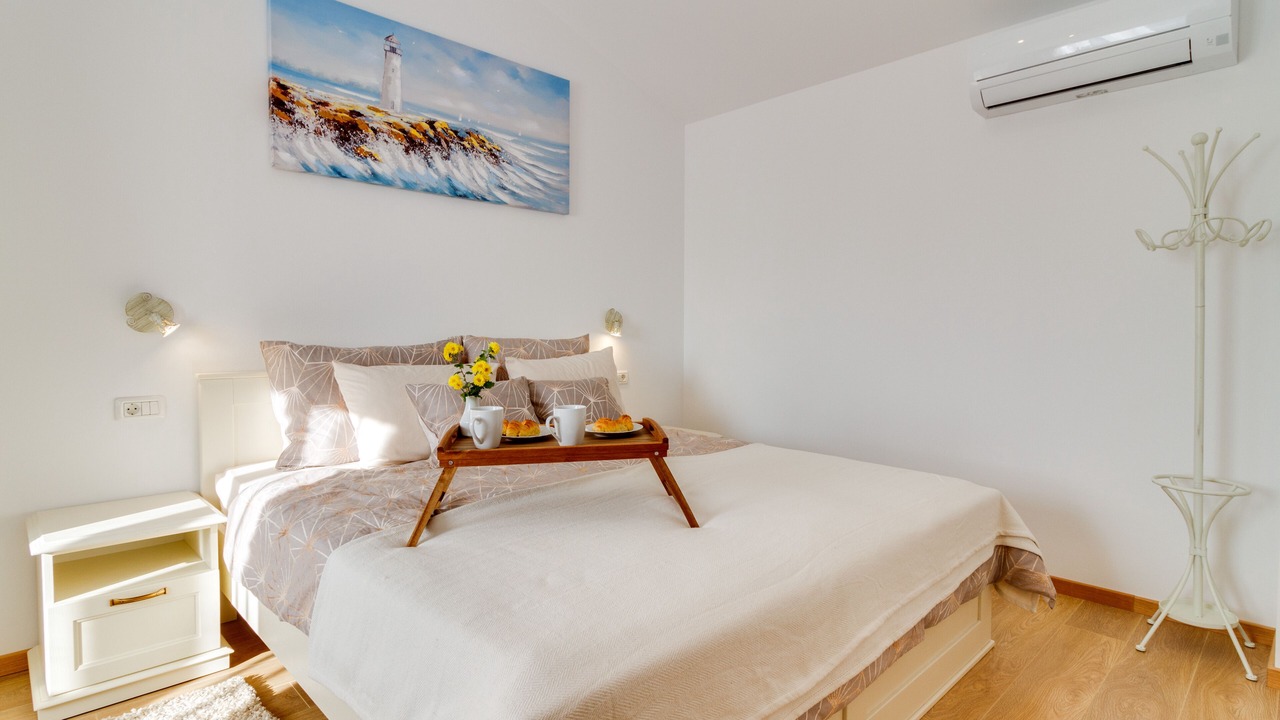 Photo of Bedroom in Glavani
