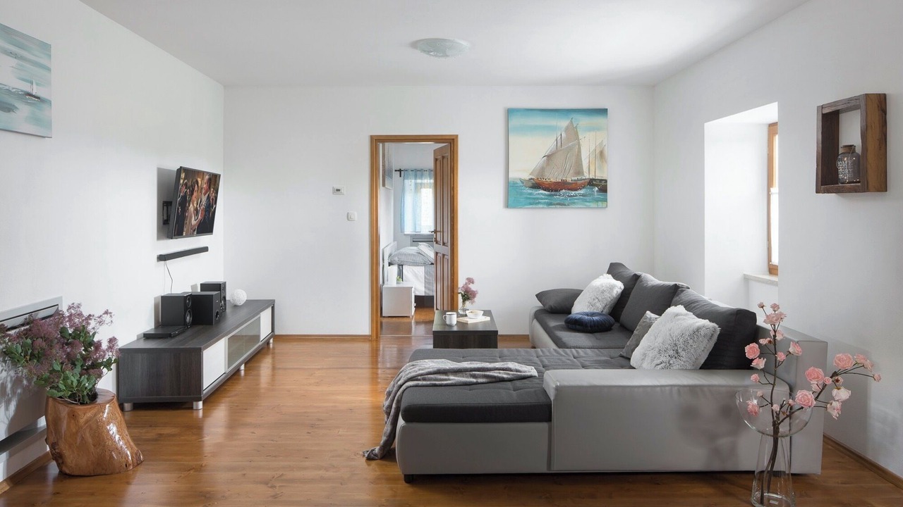Photo of Livingroom in Krsan