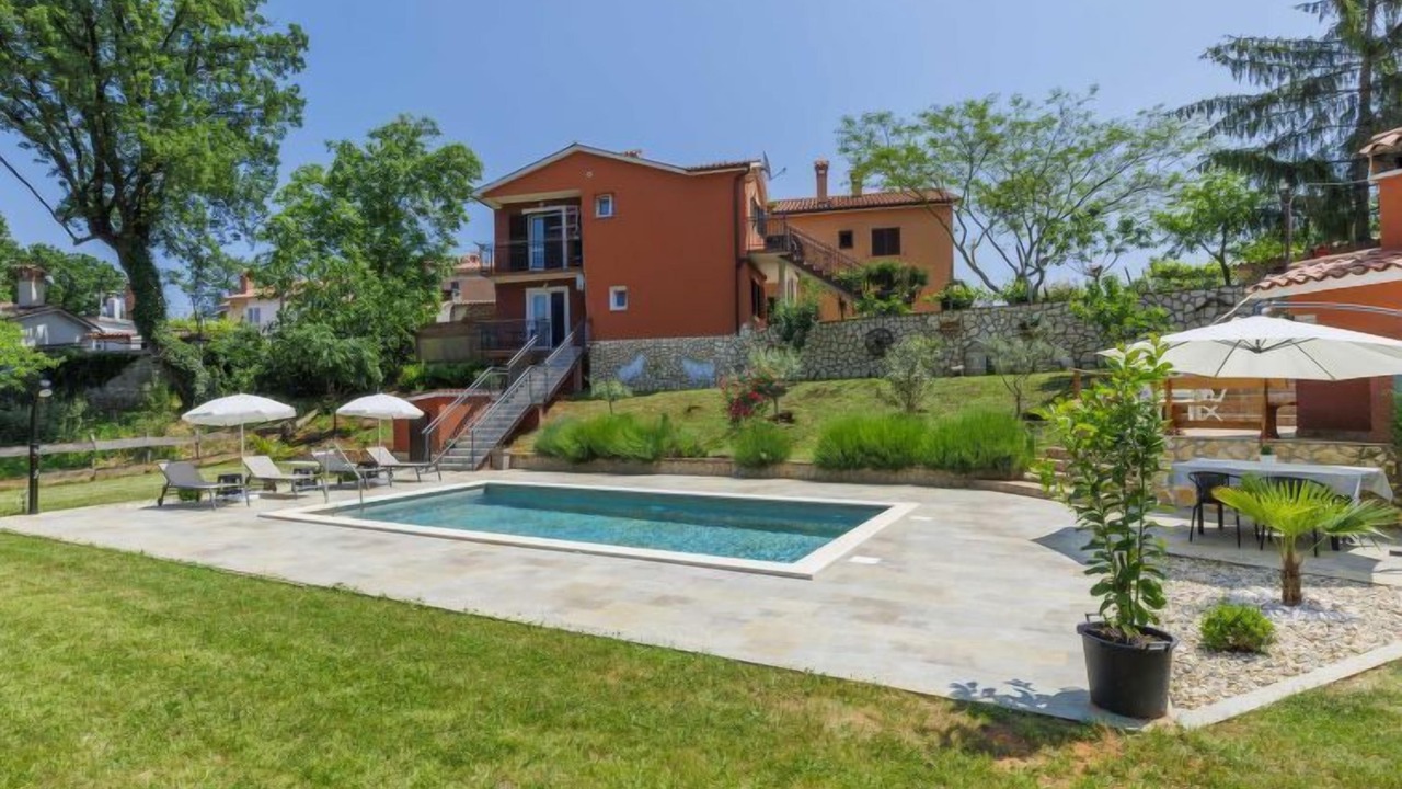 Photo of Outdoor in Labin