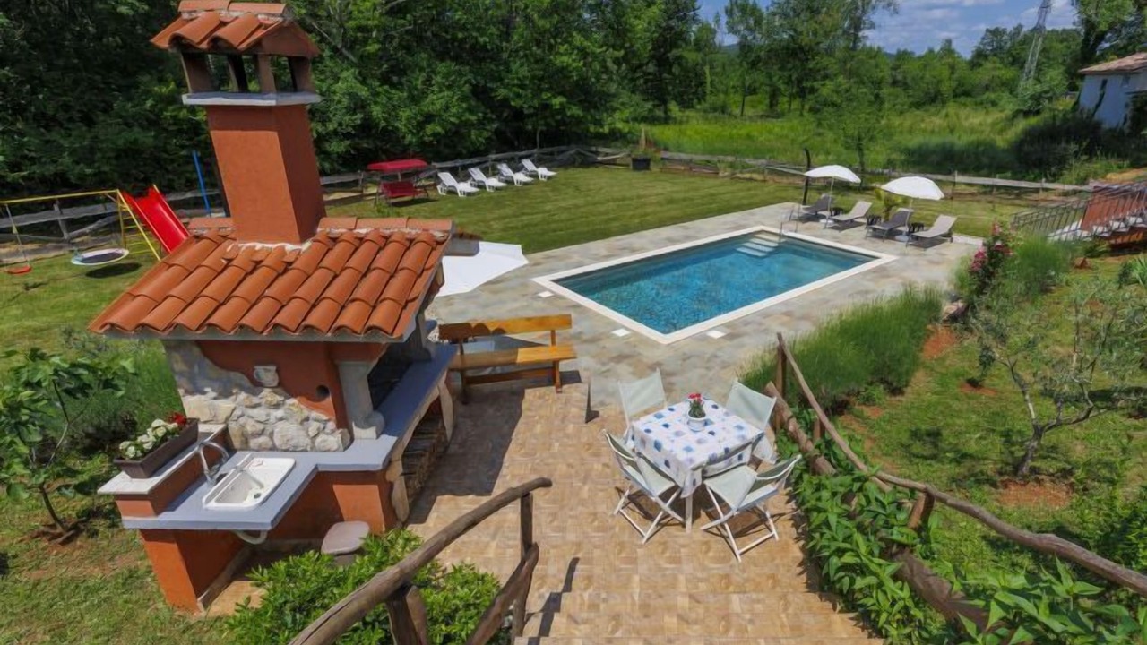 Photo of Outdoor in Labin
