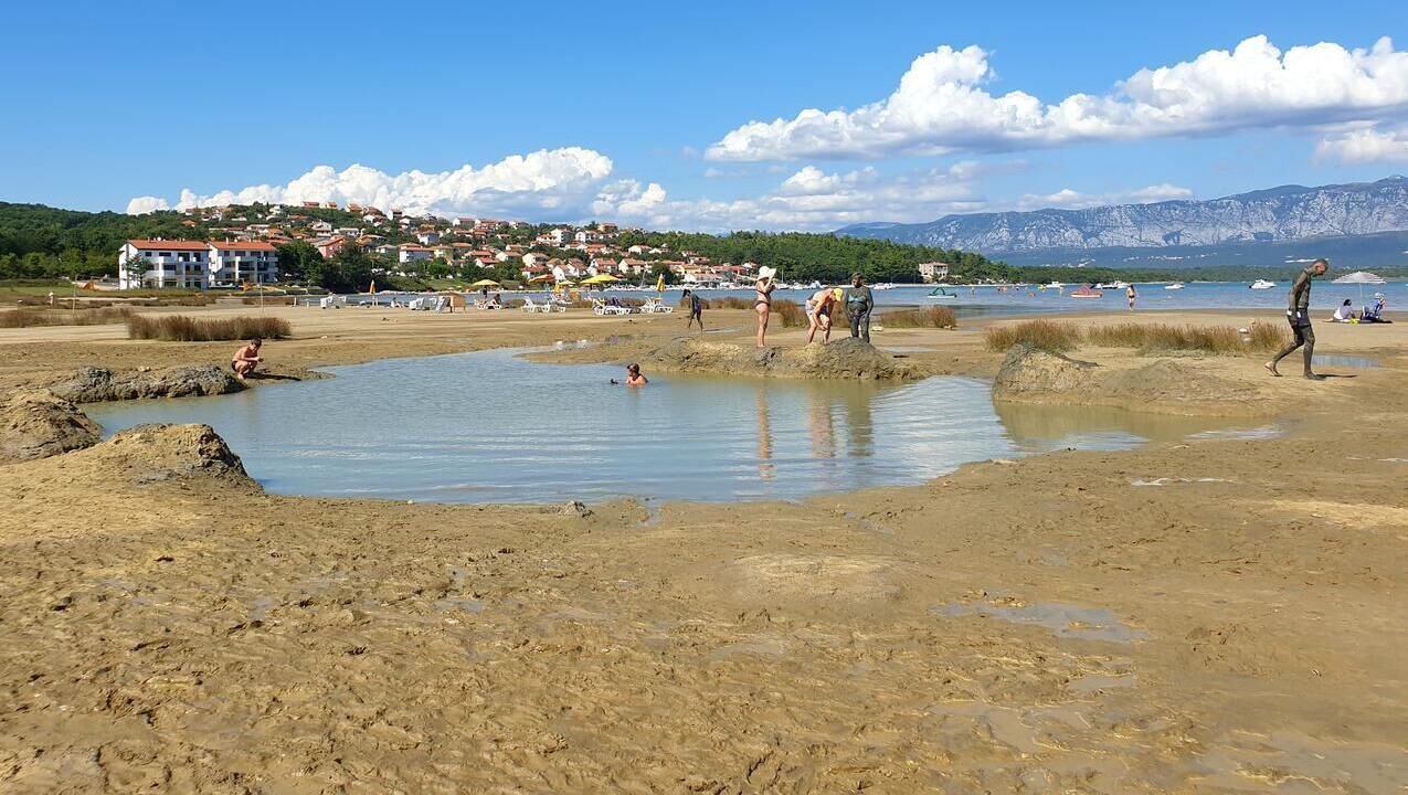 Photo of Others in Soline