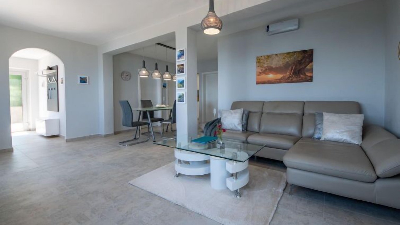 Photo of Livingroom in Tulisevica