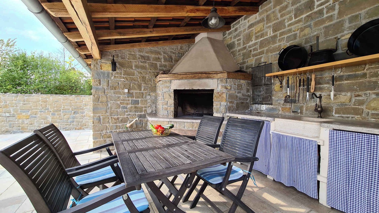Photo of Outdoor in Bartolici