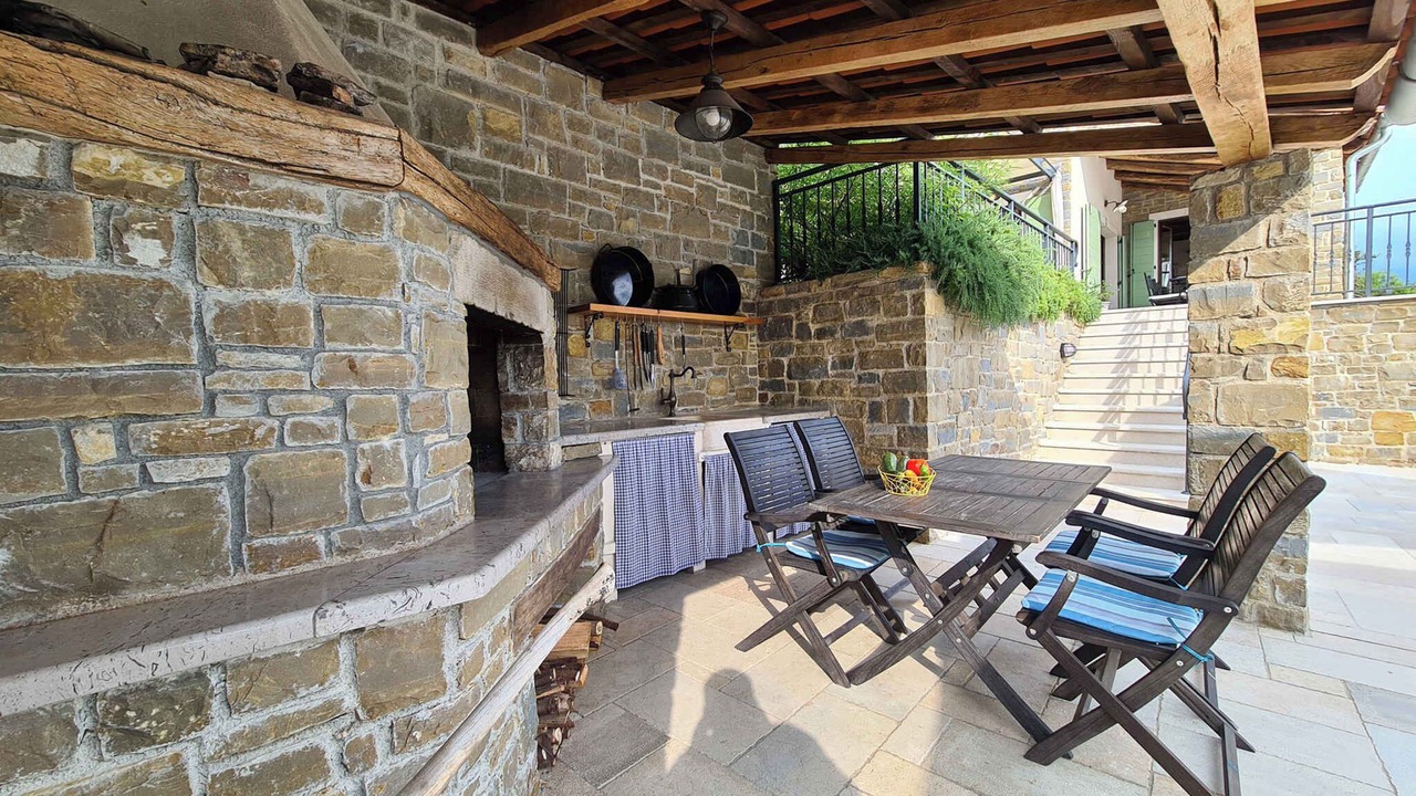 Photo of Outdoor in Bartolici