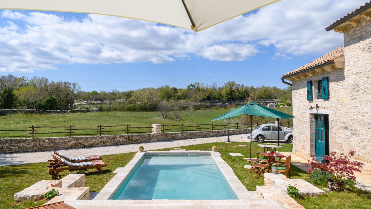 Photo of Outdoor in Divsici