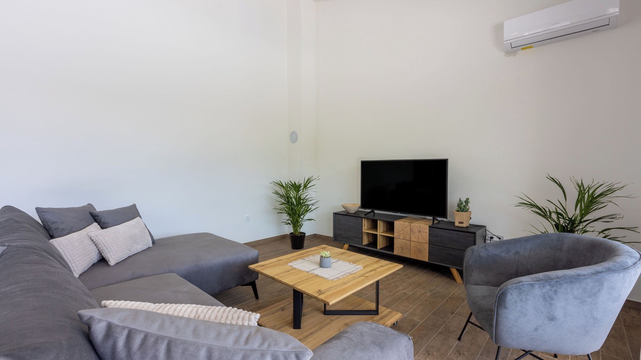 Photo of Livingroom in Brgod
