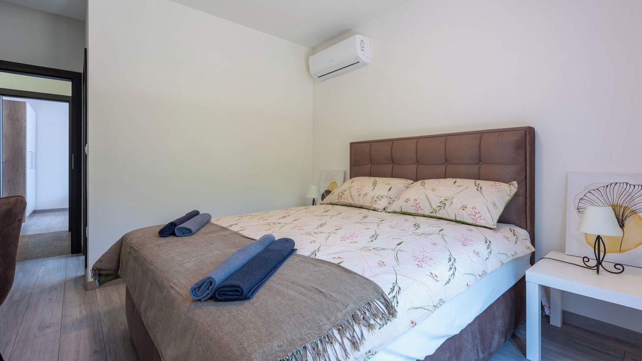 Photo of Bedroom in Brgod