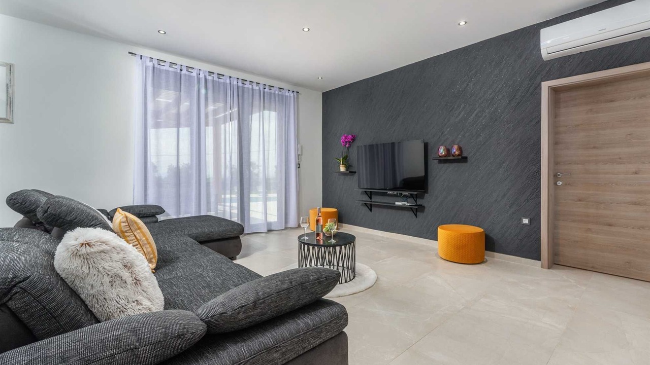 Photo of Livingroom in Peruski