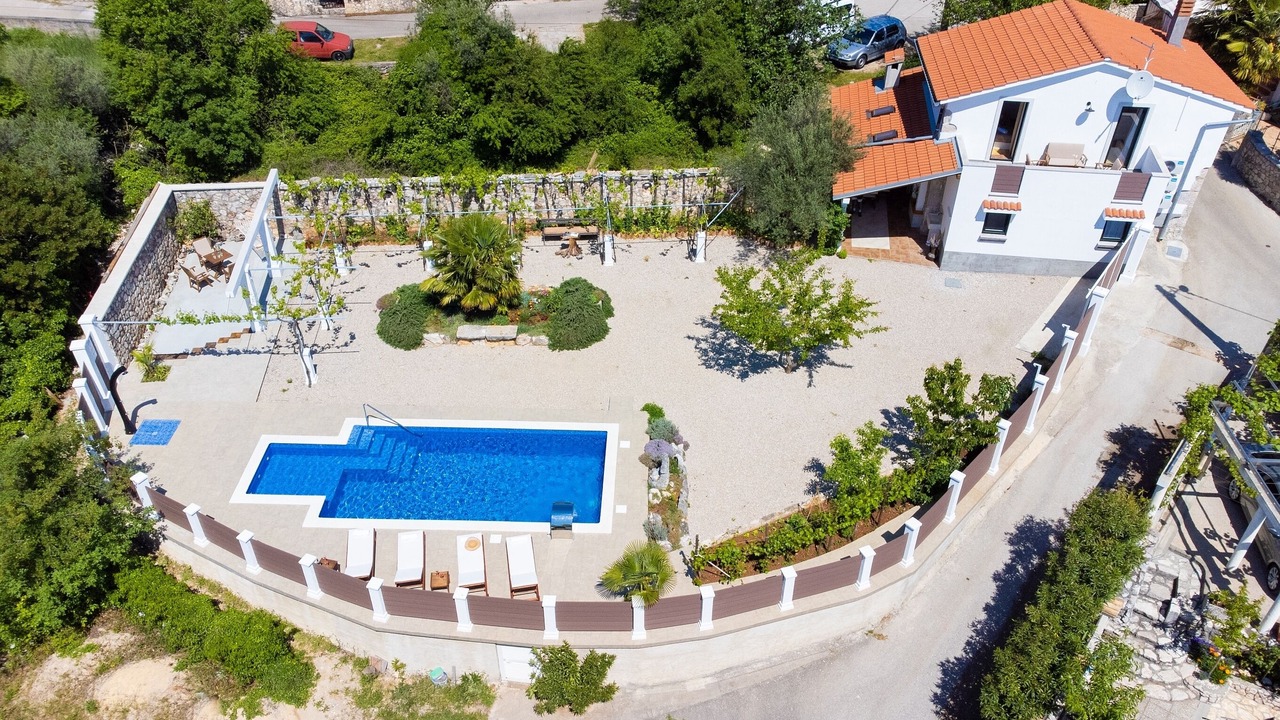 Photo of Outdoor in Polje