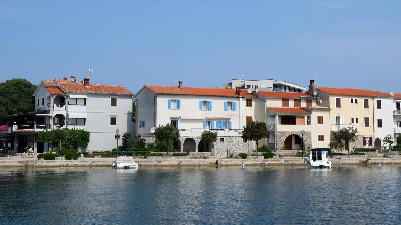 Photo of Outdoor in Porat
