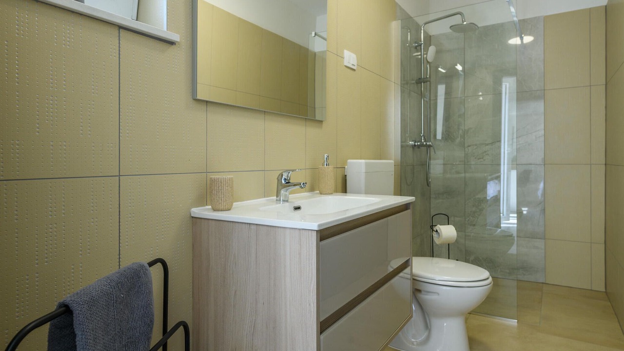 Photo of Bathroom in Brgod