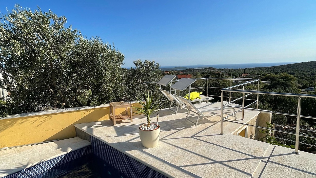 Photo of Outdoor in Vinisce