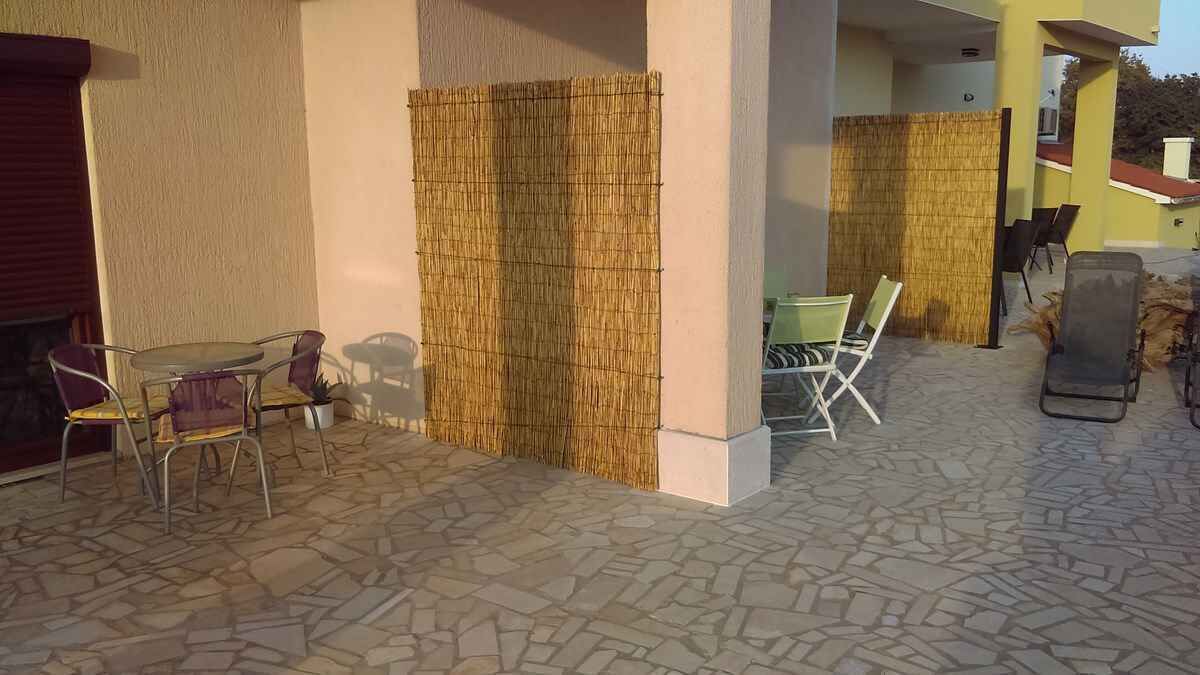 Photo of Outdoor in Muntic