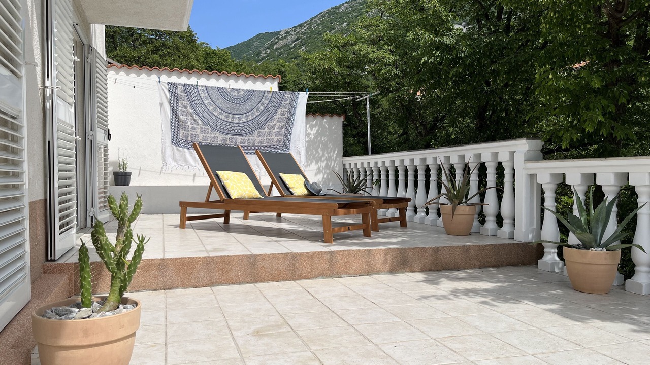 Photo of Patio Balcony in Vratarusa