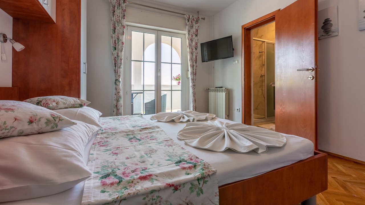 Photo of Bedroom in Banjol