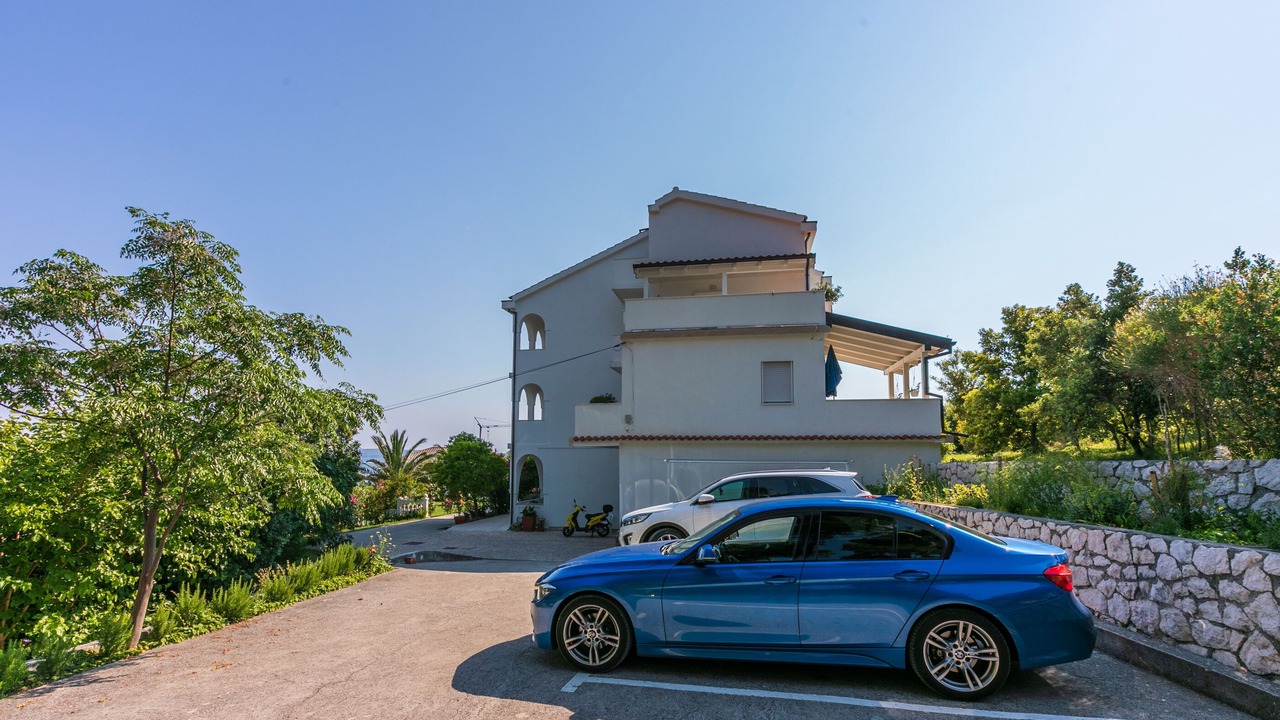Photo of Outdoor in Banjol