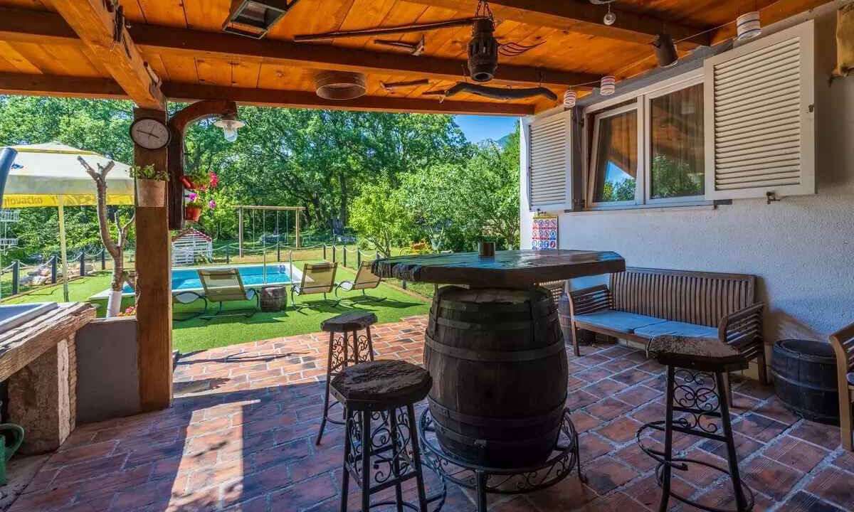 Photo of Patio Balcony in Grizane