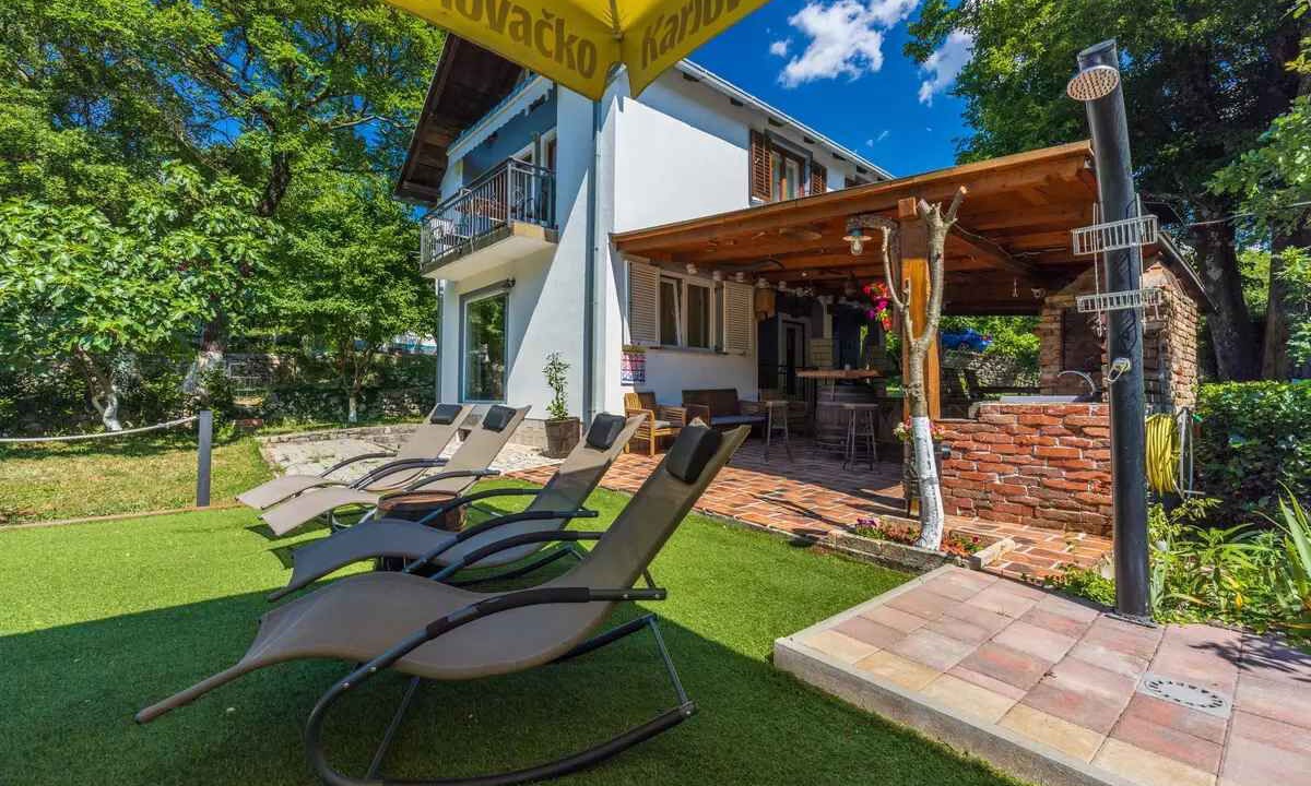 Photo of Patio Balcony in Grizane