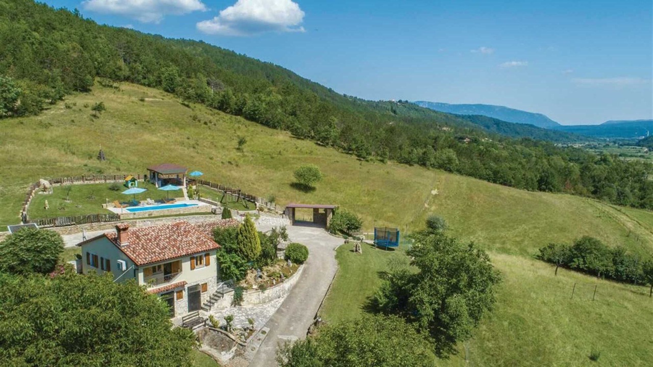 Photo of Outdoor in Gracisce