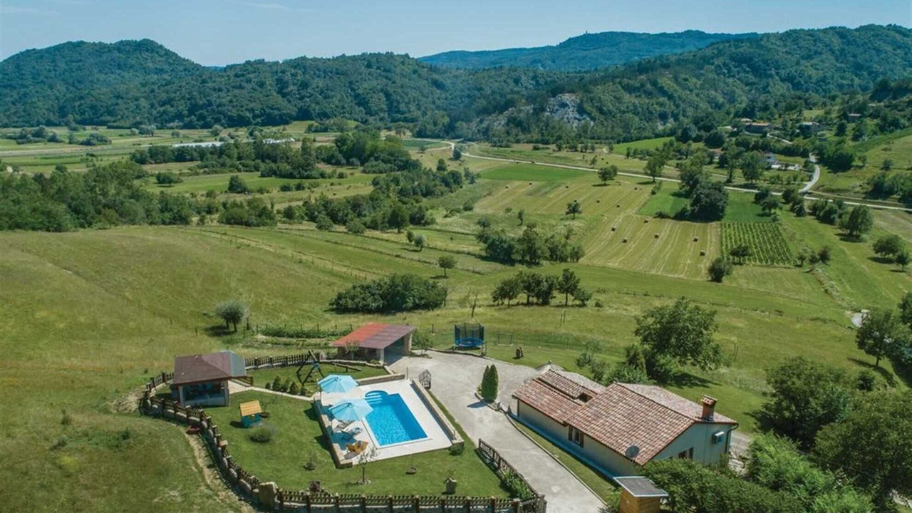 Photo of Outdoor in Gracisce