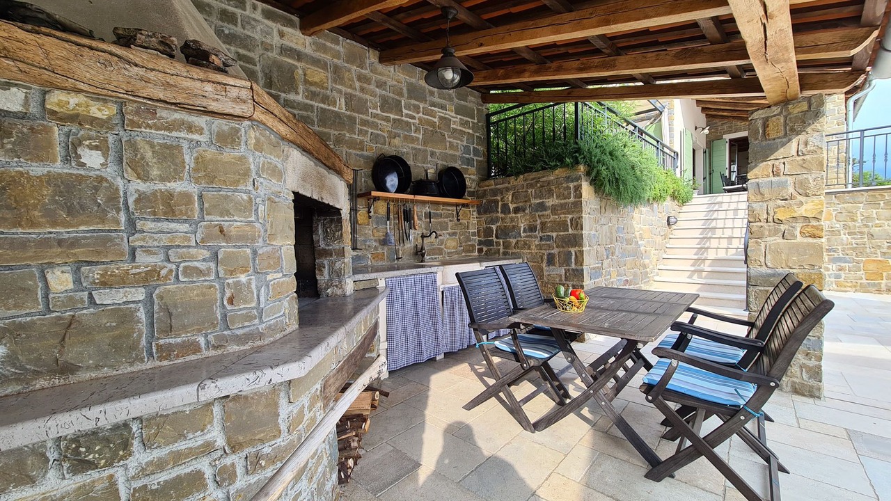 Photo of Outdoor in Bartolici