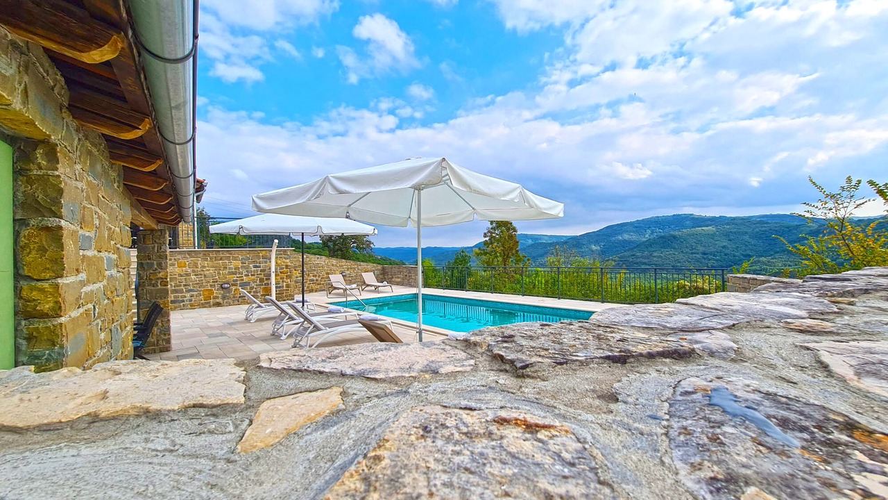 Photo of Outdoor in Bartolici