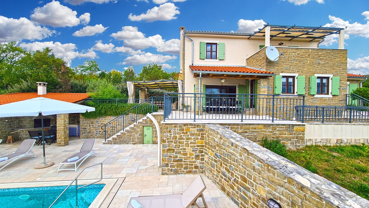 Photo of Outdoor in Bartolici