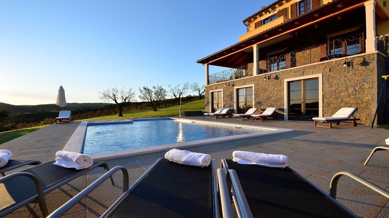 Photo of Outdoor in Sculci