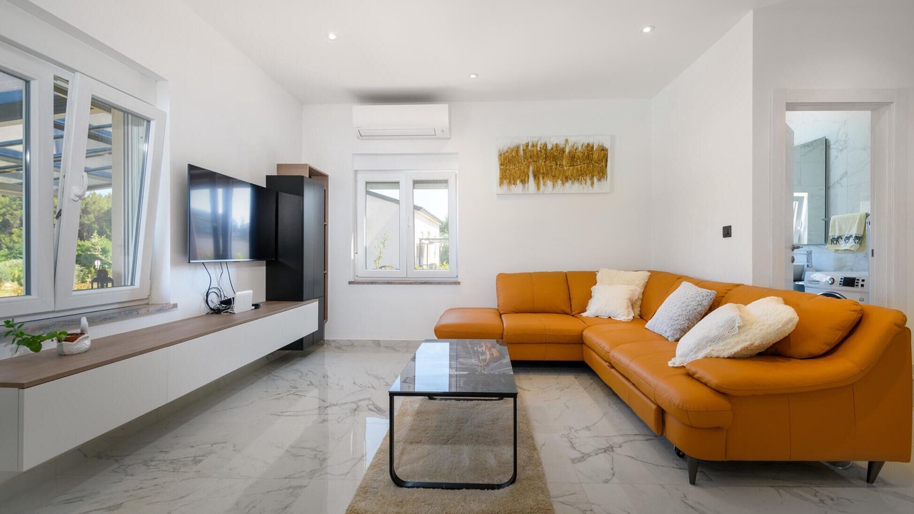 Photo of Bedroom in Pomer