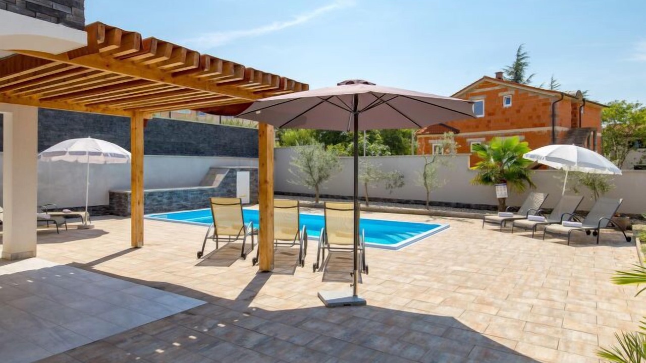 Photo of Outdoor in Pinezici