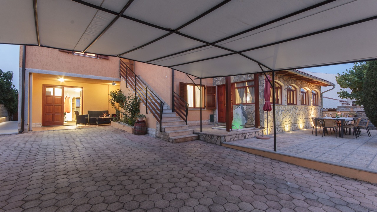 Photo of Patio Balcony in Banjole