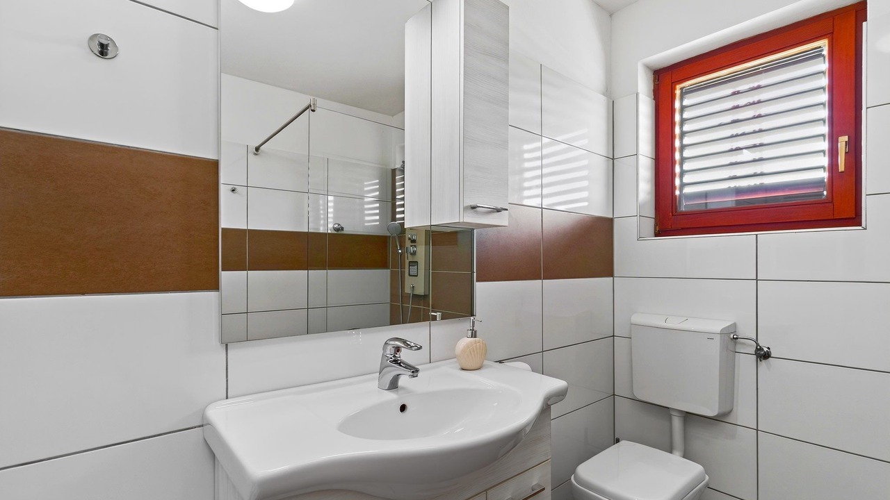 Photo of Bathroom in Plovanija